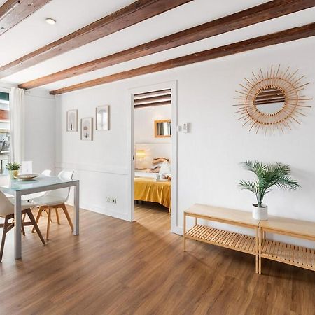 Lodging Apartments Liceu G1 Barselona Dış mekan fotoğraf