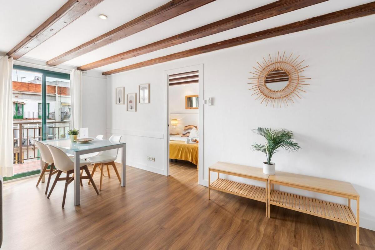 Lodging Apartments Liceu G1 Barselona Dış mekan fotoğraf