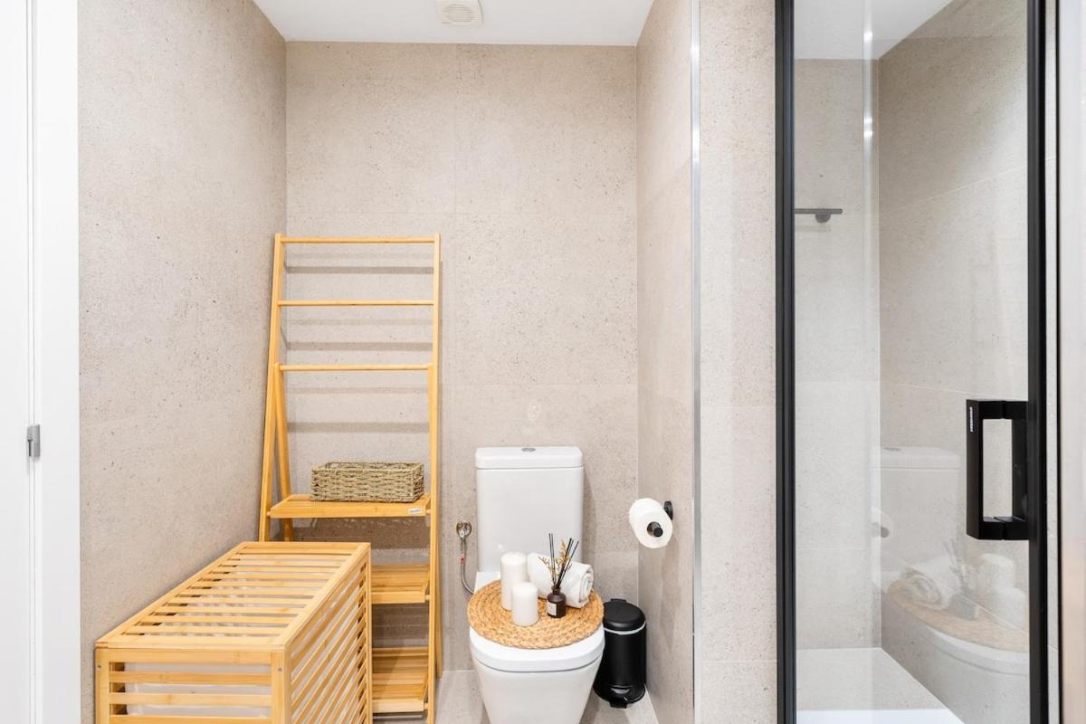 Lodging Apartments Liceu G1 Barselona Dış mekan fotoğraf