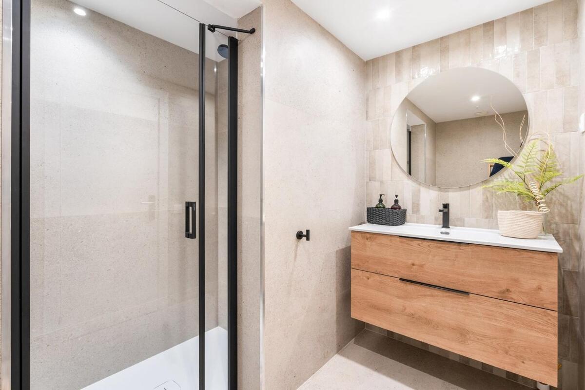 Lodging Apartments Liceu G1 Barselona Dış mekan fotoğraf