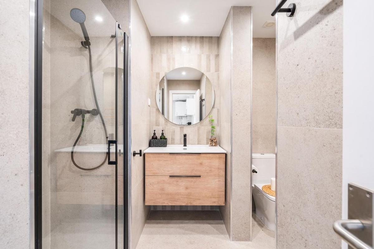 Lodging Apartments Liceu G1 Barselona Dış mekan fotoğraf