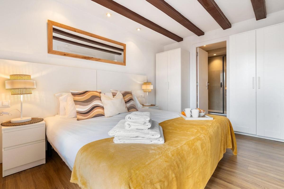 Lodging Apartments Liceu G1 Barselona Dış mekan fotoğraf